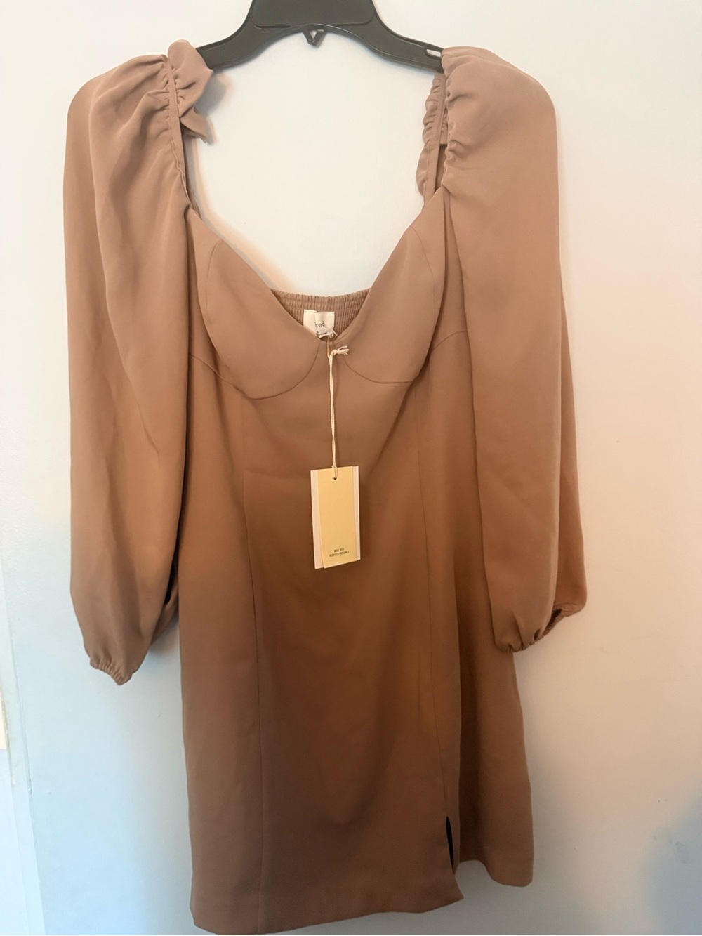 Aritzia Wilfred mini dress size 6